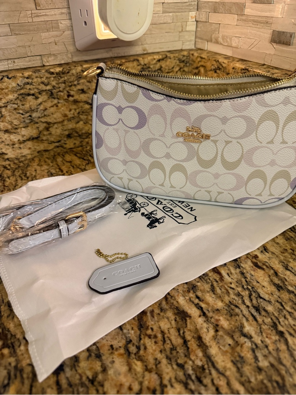 Coach Signature Crossbody Bag in Lavender & Cream